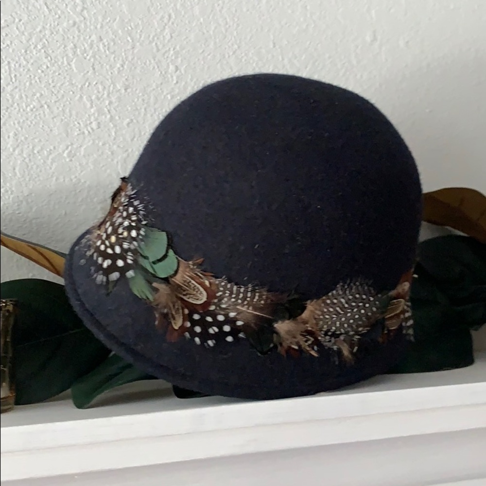 Anthropologie bird feather cloche